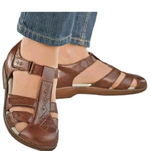 New Slip On Comfort Sandals Sz 9.5